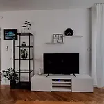 J&V Apartment